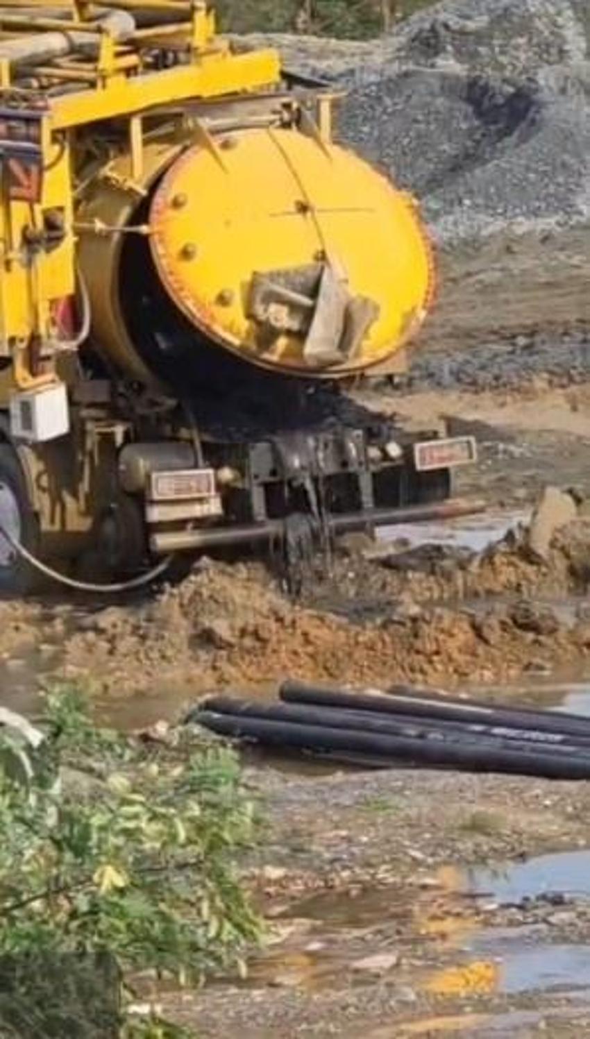 Sarıyer’de arazi çöplüğe döndü: Mahalleli “Yakında Ümraniye gibi oluruz” dedi