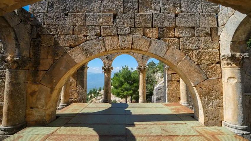 Toroslar'da 15 asırlık tarih: Alahan Manastırı