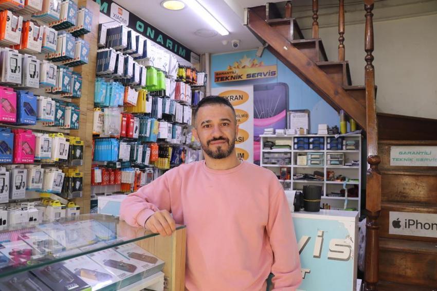 Sivaslı telefoncunun dikkati tuzağı bozdu! O mesajları görünce satışı anında iptal etti