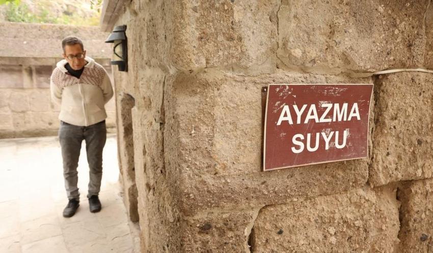 Yerüstünde cami, yeraltında 16 asırlık sır! Bin 600 yıl önce yapılmıştı hala çalışıyor: 35 basamak merdivenle iniliyor