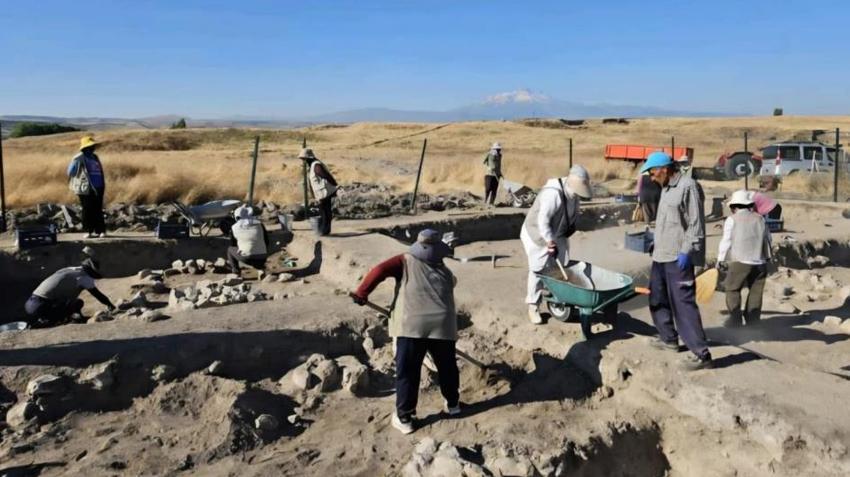 Güney Kore'den geldiler, Kayseri'nin köyünde buldular! Dünyayı salladı, daha büyüğü yok