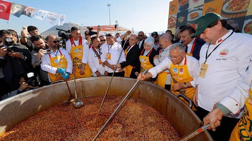 Kayseri'nin 6 bin yıllık lezzet mirası sahneye çıktı: 4’üncü Kayseri Gastronomi Günleri kapılarını açtı