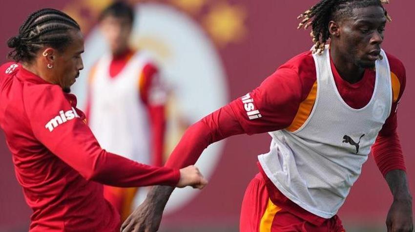 GALATASARAY - FENERBAHÇE derbisi ne zaman, saat kaçta, hangi kanalda? Derbi günü değişti mi?