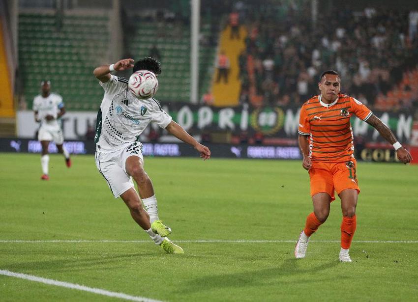 Kocaelispor Alanyaspor deplasmanından 3 puanla dönüyor