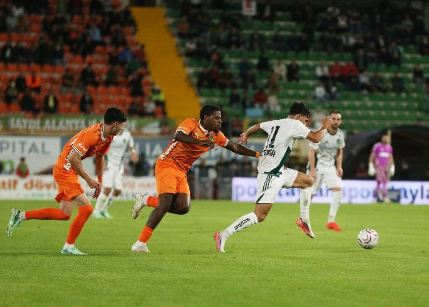 Kocaelispor Alanyaspor deplasmanından 3 puanla dönüyor