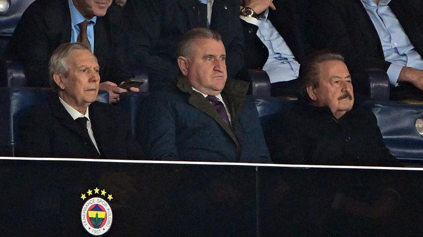 Fenerbahçe'de Aziz Yıldırım 'ben yokum' deyip bombayı bıraktı: İsmail Kartal ayrılır