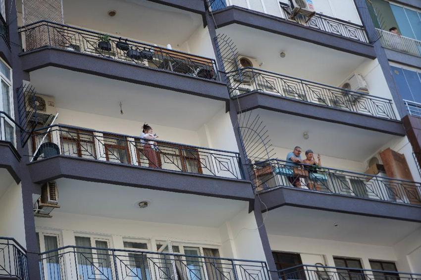 63. Uluslararası Antalya Altın Portakal Film Festivali! Kortej için vatandaşlar sokakları doldurdu