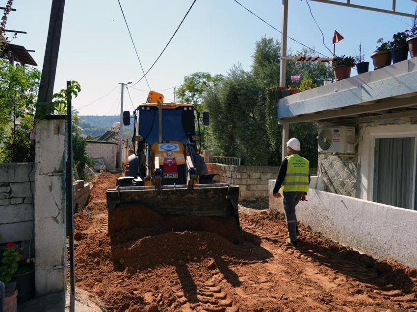 Milas Küçükdibekdere'de 8 yıllık çile bitti: Sokaklara akan atık sular tarih oluyor!