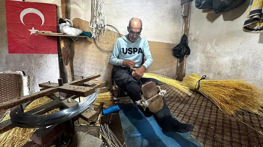 Edirne'nin tescilli mesleği yok olma eşiğinde: Beş altı elden geçiyor ama alıcısı yok! '250 esnaftan 8 kişi kaldık'