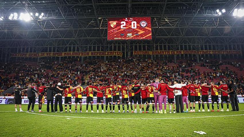 Göztepe 3'te 3'le kendini buldu! Sahada, potada, filede zafer haftası