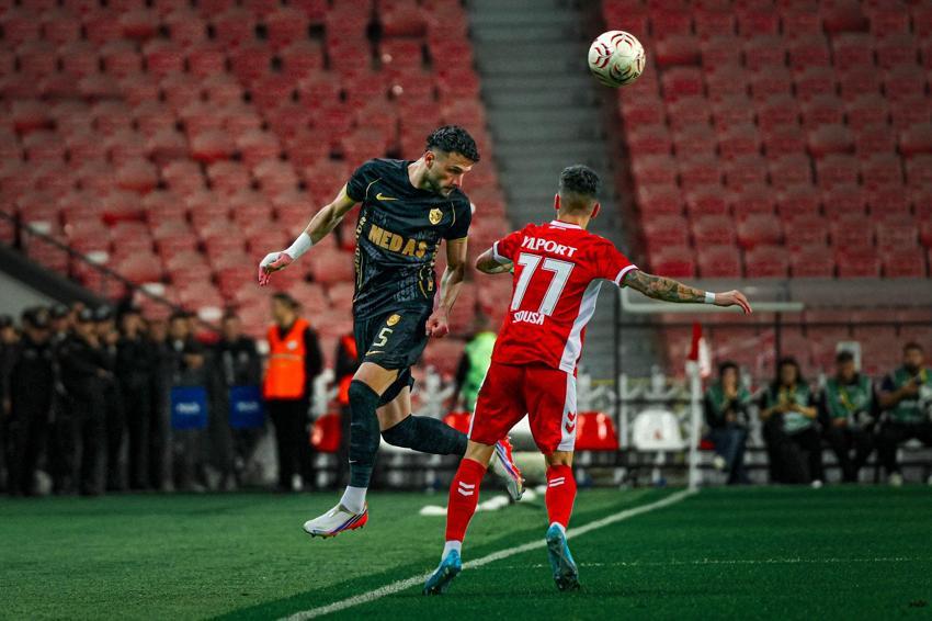 Amedspor'un gözü derbide! Fenerbahçe kazanırsa liderlik devam edecek