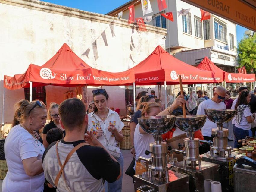Tarsus'ta coğrafi işaretli Sarıulak zeytinine dev destek: Üreticiye 5 bin fidan müjdesi!