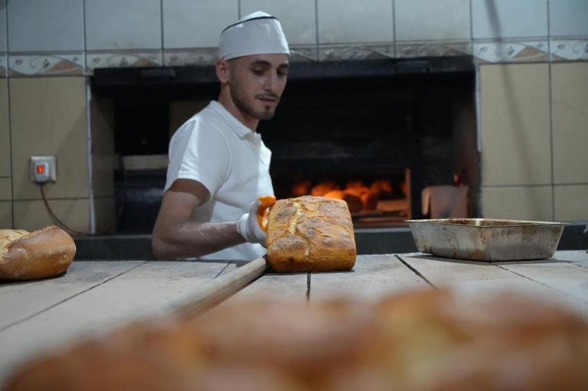 Soba sıcağı ararken hayatının mesleğini buldu! 14 yaşında girdiği fırından zanaatkar olarak çıktı, 45 çeşit üretmeye başladı