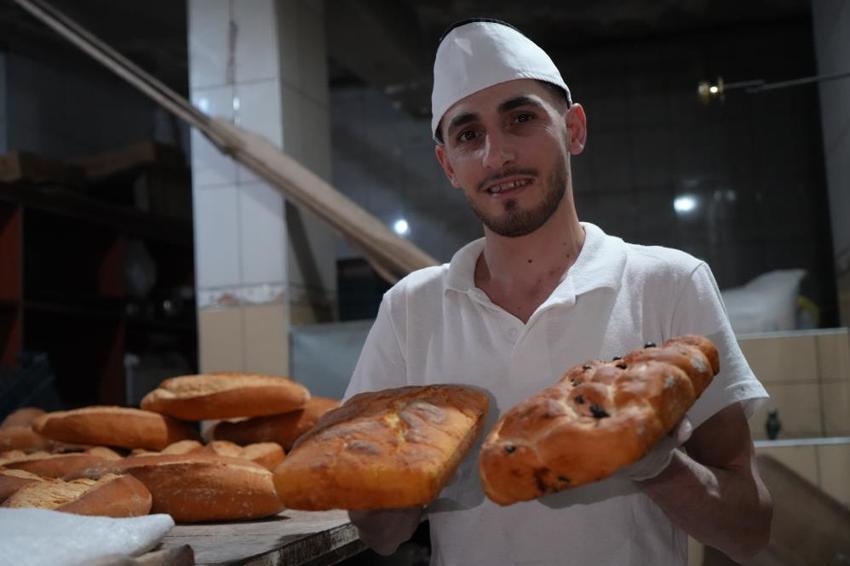 Soba sıcağı ararken hayatının mesleğini buldu! 14 yaşında girdiği fırından zanaatkar olarak çıktı, 45 çeşit üretmeye başladı
