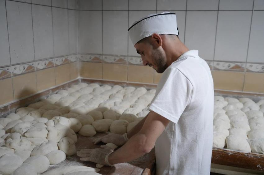 Soba sıcağı ararken hayatının mesleğini buldu! 14 yaşında girdiği fırından zanaatkar olarak çıktı, 45 çeşit üretmeye başladı