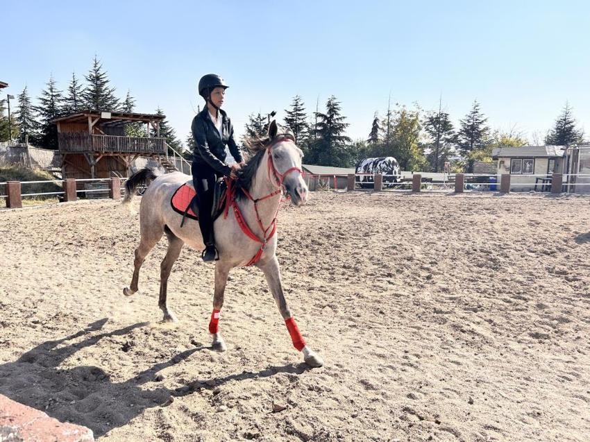 Telefonu bıraktılar, atlarla değiştiler: Çocuklarda dikkat çeken gelişim