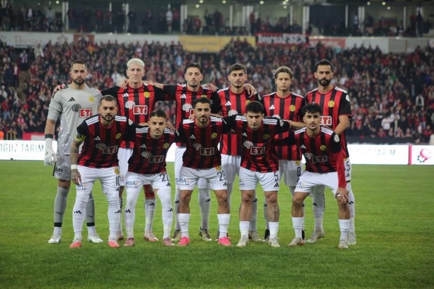 ESKİŞEHİRSPOR-IĞDIR FK maçı ne zaman, saat kaçta ve hangi kanalda? Ziraat Türkiye Kupası'nda tur heyecanı