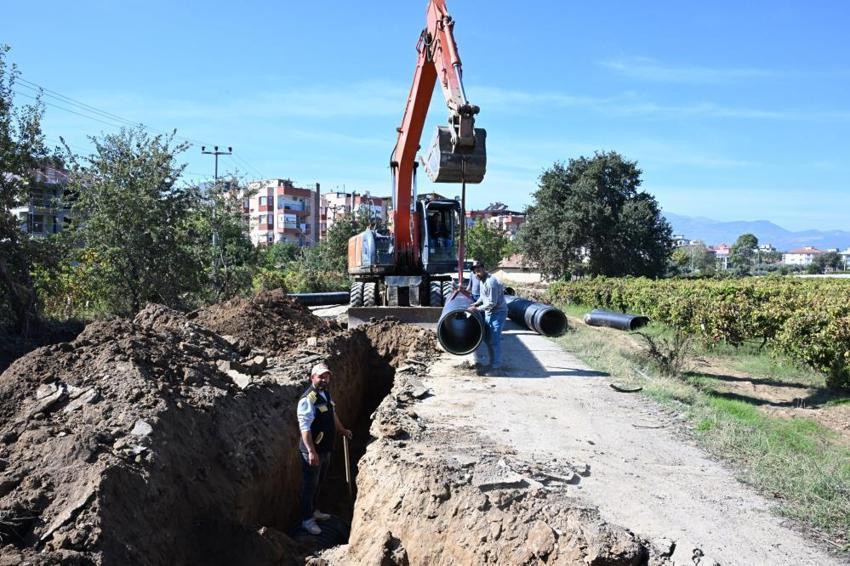 Manisa’da yıllardır beklenen sorun çözüldü! Evler ve bahçeler taşkın riskinden kurtuldu
