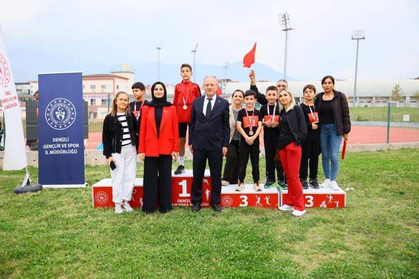 1. Merkezefendi’de Cumhuriyet Bayramı sporla kutlandı