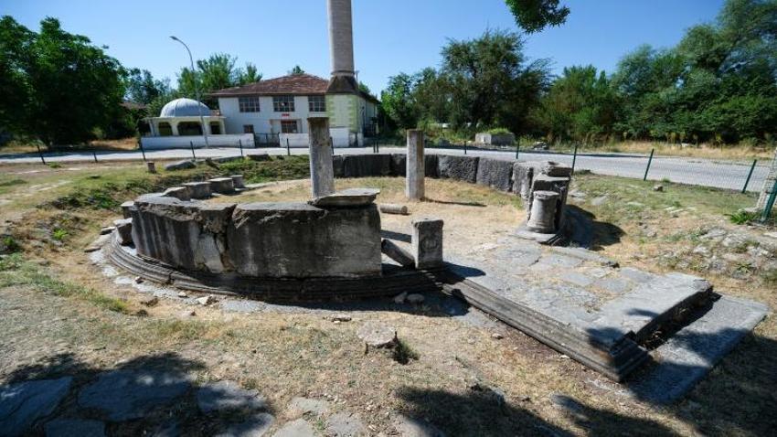 Roma'nın izlerini taşıyan antik kent: Aizanoi