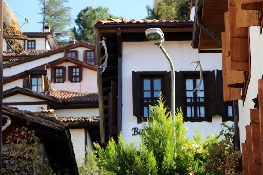 Safranbolu'da tarihi konak ve evlerin çatılarındaki geyik boynuzlarının sırrı ortaya çıktı!