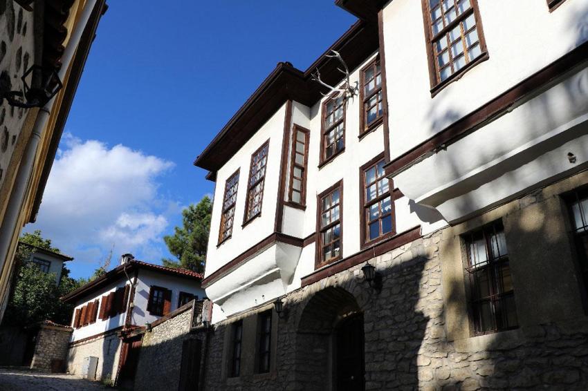 Safranbolu'da tarihi konak ve evlerin çatılarındaki geyik boynuzlarının sırrı ortaya çıktı!