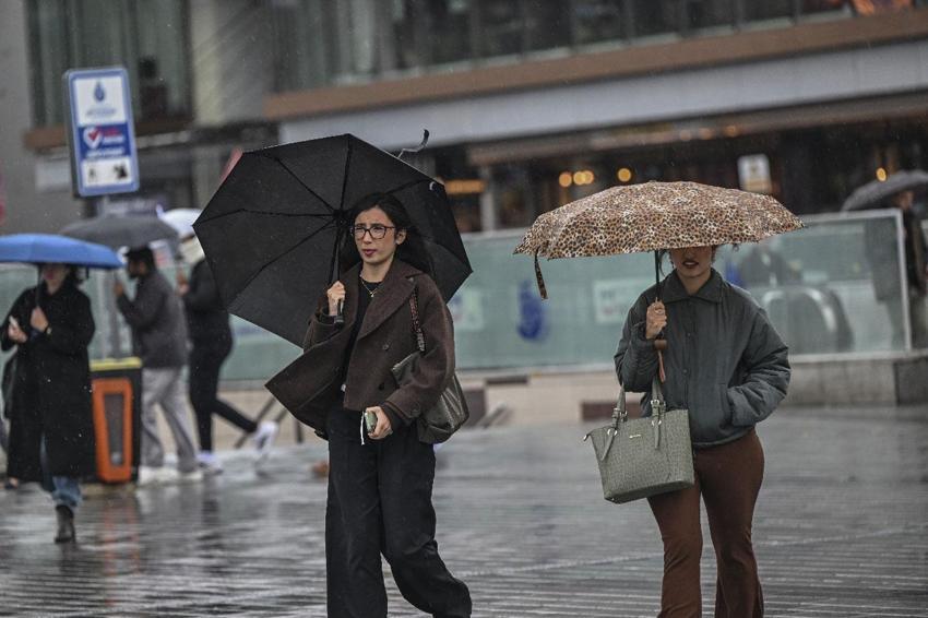 Sağanak yağışlar 33 şehirde etkili olacak! Meteoroloji son hava durumu raporuyla uyardı