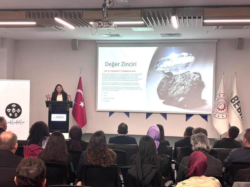 Bursa yaban mersininde markalaşma süreci başladı!