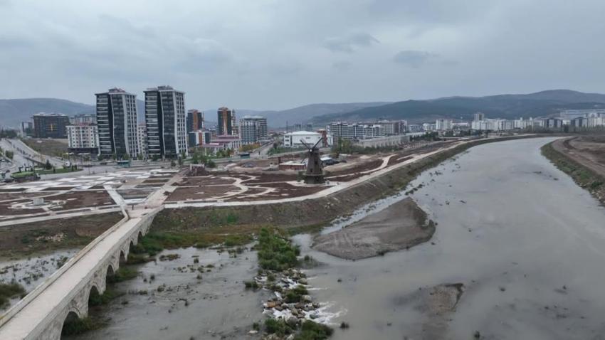 Sivas'ın 40 yıllık rüyası gerçek oluyor: Dev projede açılış tarihi belli oldu!