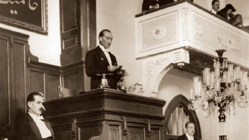 'Yarın Cumhuriyet’i İlan Edeceğiz"' sözünün hikayesi: 28 Ekim 1923 gecesi Çankaya'da ne oldu?