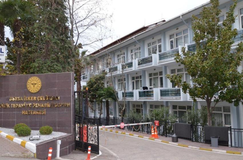 Türkiye'nin dört bir yanından şifa aramaya geliyorlardı: 723 yıllık şifa geçmişi olan Askeri Hastane taşınıyor