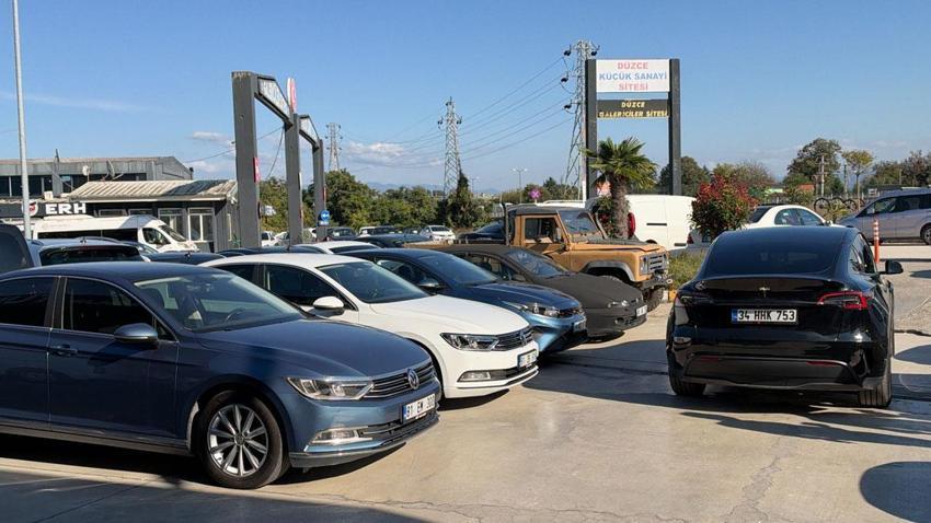 Otomotiv piyasasında tercihler değişti! Otomobil yatırım aracı olmaktan çıktı: Eski araba devri bitiyor, elektrikliye ilgi artıyor