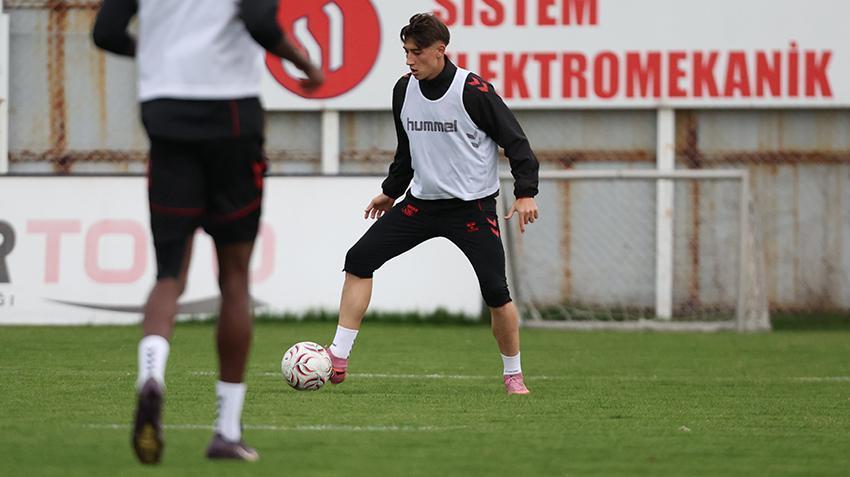 Sivasspor'a Çağdaş Çavuş gelir gelmez kriz çıktı: İstifa edeceksin, hedef 2. Lig