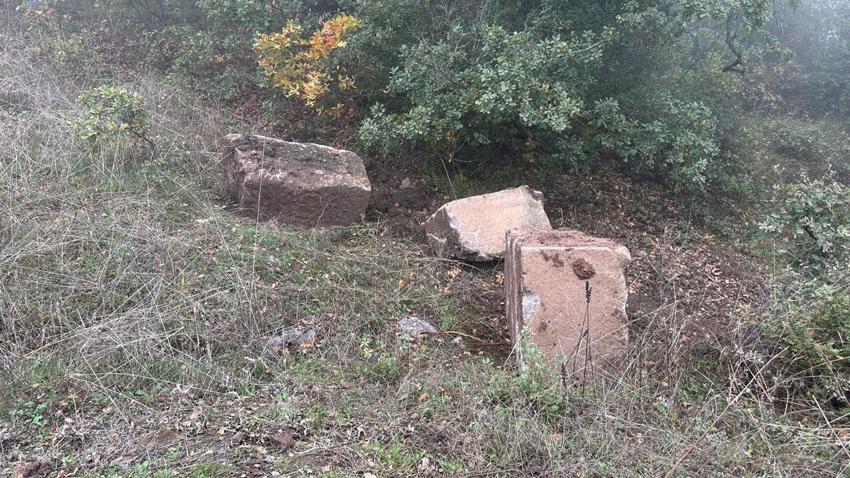 Altyapı çalışması esnasında toprak altından gün yüzüne çıkarıldı merak konusu oldu