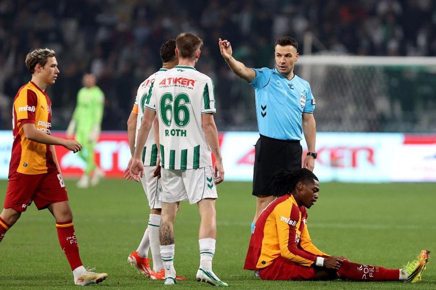 Konyaspor - Galatasaray maçında 4 gol ve 1 penaltı vardı