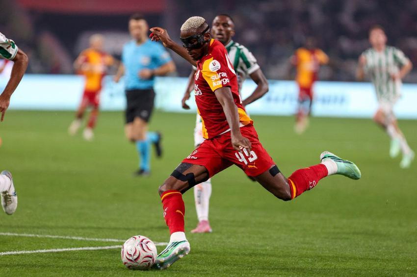 Konyaspor - Galatasaray maçında 4 gol ve 1 penaltı vardı