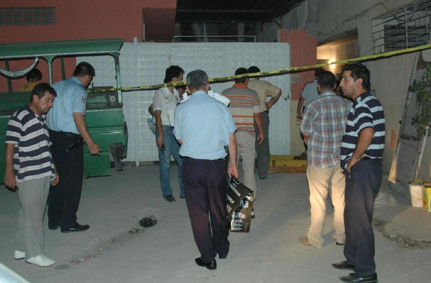Mersin'de 19 yıllık 'mumya ceset' cinayeti aydınlatıldı! Üzeri betonla kapatılmış buzdolabının içerisinde bulunmuştu